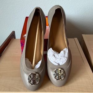 Tory Burch Claire Elastic Ballet Slippers